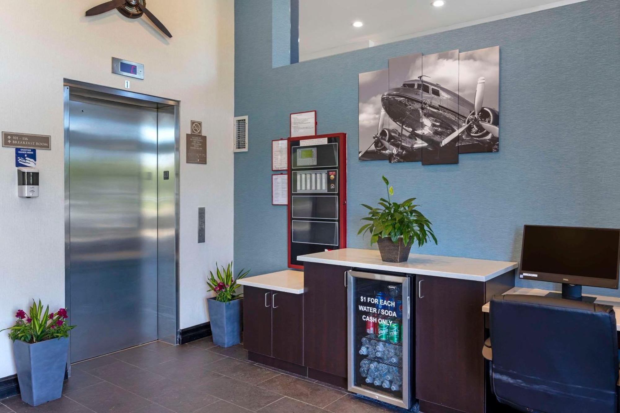Avion Inn Near Lga Airport, Ascend Hotel Collection New York Eksteriør bilde